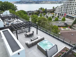 Beachside Penthouse Retreat - Image 3