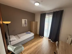 7/10 Aparment - Image 4