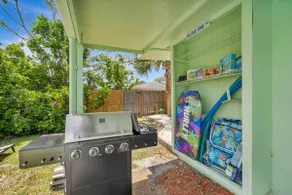 2 Kitchens, Pool, Ping Pong, Corn Hole, BBQ - Image 3