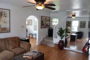 The Lee Reynolds House - Image 3