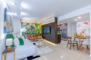 Walk to Coral Gables | Stylish Home & Sleeps 8! - Image 3