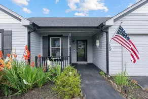 Cozy and luxurious Home with Pool 3BR 2BT - Image 4