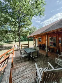 Cabin in Gilbert, Arkansas - Image 3