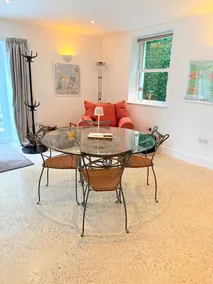Mulberry Corner - Image 5