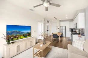 Stunning 1B1B in Irvine, Perfect Location - Image 3