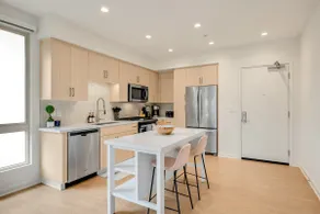 Marie | Modern Luxury Oasis in Irvine - Image 2
