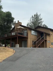The Getaway Cabin -Half a Mile to The Lake - Image 2