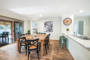Red Rocks | Near Beach | Pet Friendly + BBQ - Image 4