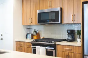 Brand New Elegant Sanctuary 2BR in Irvine - Image 4