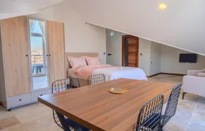 Roof Suite - Image 2