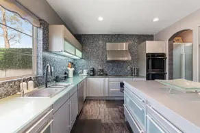3000SF Sweet Home｜Central Rancho｜Massage Chair - Image 3