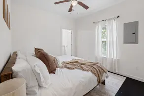 Cute & Cozy 2 Bed/ 2 Bath Duplex - Image 5