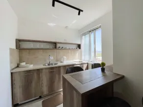 Cozy One Bedroom Apartment - Image 3