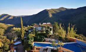 Romantic casita, terrace, mountain views & pool - Image 3