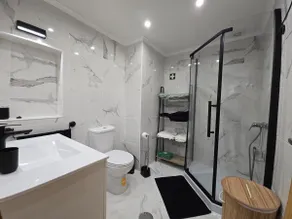 Airport flat - Image 5