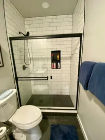 Downtown Guesthouse Getaway - Image 4