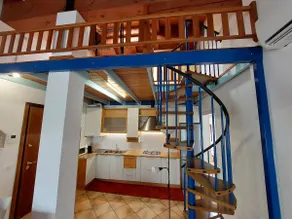 Attic in Chic - Image 4