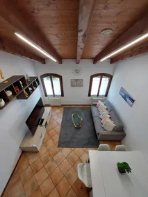 Attic in Chic - Image 3