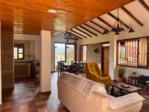 Rustic cabin in Paipa with fireplace - Image 2