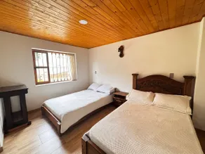 Rustic cabin in Paipa with fireplace - Image 4