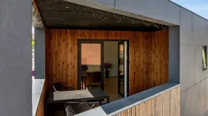 Brand new townhouse in the center with a lovely roof terrace - Image 2