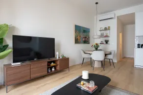 Stylish Calm Retreat - Pool - Feria Alameda Area - Image 4