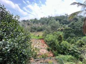Kayyath Valley Munnar - Luxury 4BHK Hillside Sanctuary - Image 2