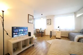 Bright & Cozy! Xbox, Netflix & Disney included - Image 3