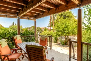 Bright and cozy cottage near the sea - Image 4