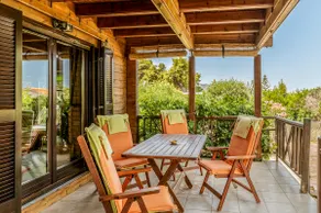 Bright and cozy cottage near the sea - Image 3