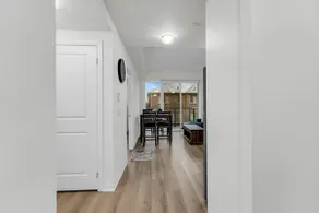 Entire 1BR Apartment Brampton | Near Airport - Image 5