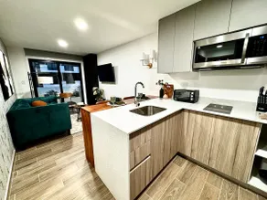 Luxury Suite 3! Great location AC. - Image 5