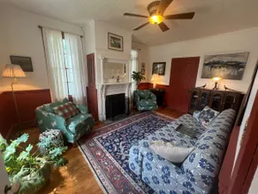Walk everywhere from this elegant comfortable home - Image 4
