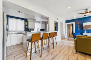 Bright 1BR + Sofa Bed & Wi-Fi - Image 3