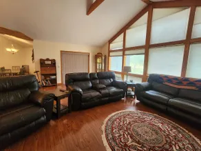 Crystal River Sleeps 8 with POOL - Image 5