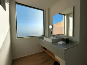 Suite 2 rooms with Arch View - Image 3