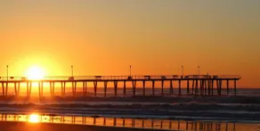 Bright & Airy | Walk to Ocean! - Image 2