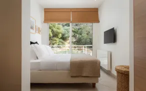 Vouliagmeni Exclusive Residence - Image 5