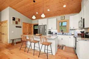 New with Views! Hot Tub & Dog Friendly - Image 4