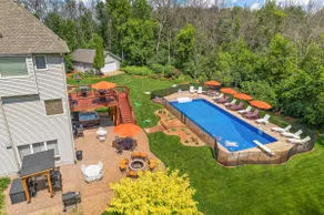 Lux Retreat on 5 Acres-Pool/Hot Tub/Game Room! - Image 5