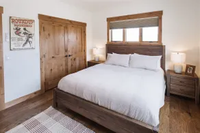 Indigo Sunset | Modern Comforts in Paradise Valley - Image 5