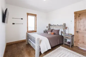 Indigo Sunset | Modern Comforts in Paradise Valley - Image 3