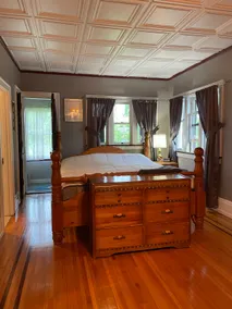 Jenny's Suites - Image 2