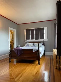 Jenny's Suites - Image 3