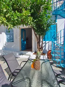 Polidoros vintage house 3 bedroom 2 bathroom - Image 3