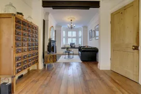 Luxury Victorian 2-Bed - Sleeps 4 - Fast WiFi - Image 5