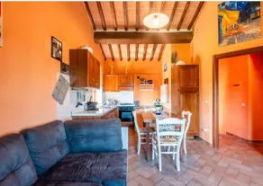 Private Tuscan Villa with Stunning Hill Views - Image 2