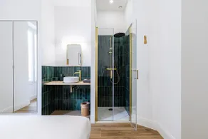 Port of Nice | 3 suites | Comfort & Design - Image 3