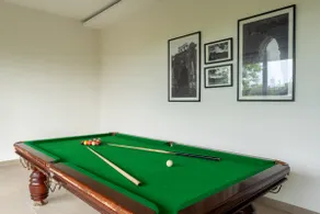 StayVista's Garden a - 7BHK Villa Near Kihim Beach with Pool Table - Image 5