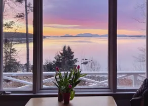 Lucky Stone Retreat - private beach & Acadia view - Image 2